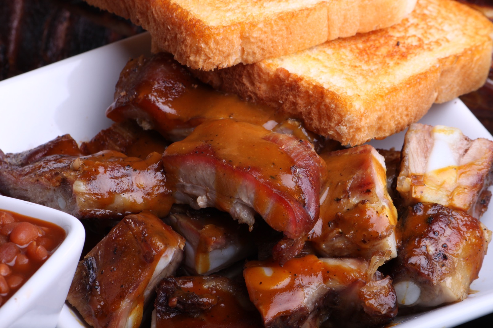Mable's rib tips
